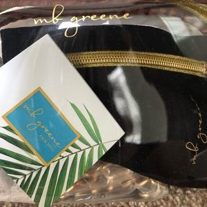 Great for ball 🏈⚾️ ⚽️ games clear purse